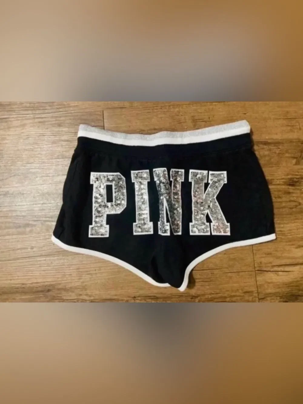 PINK Victoria's Secret Bling shorts Large